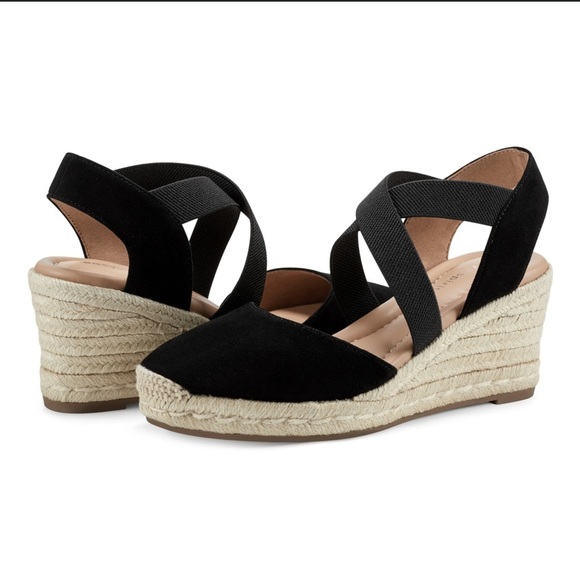 Easy Spirit Shoes - Easy spirit mesa wedge espadrilles NIB 6.5